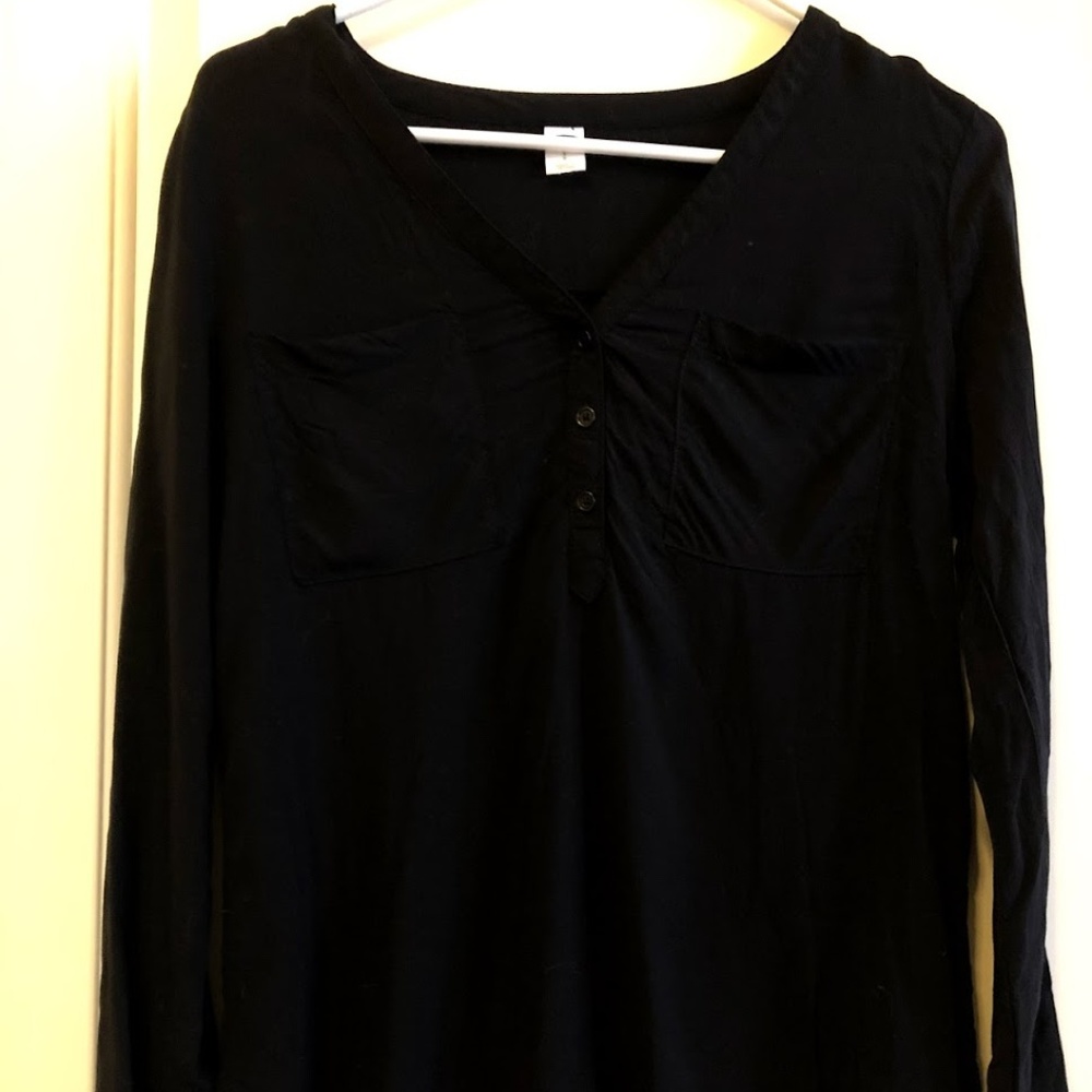 Long sleeve black Old Navy blouse